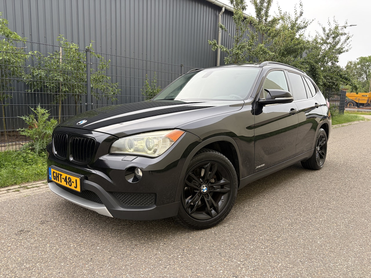 BMW X1 - xDrive28i High Executive / AUTOMAAT / LEER / PANORAMADAK / NAVI / 169dkm! - AutoWereld.nl