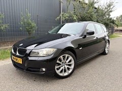 BMW 3-serie Touring - 318i Business Line Style / NAVI / LEER / AIRCO / CRUISE