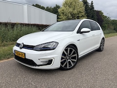 Volkswagen Golf - 1.4 TSI GTE / AUTOMAAT / NAVI / SOH 80% / CRUISE / STOELVERWARMING / TREKHAAK