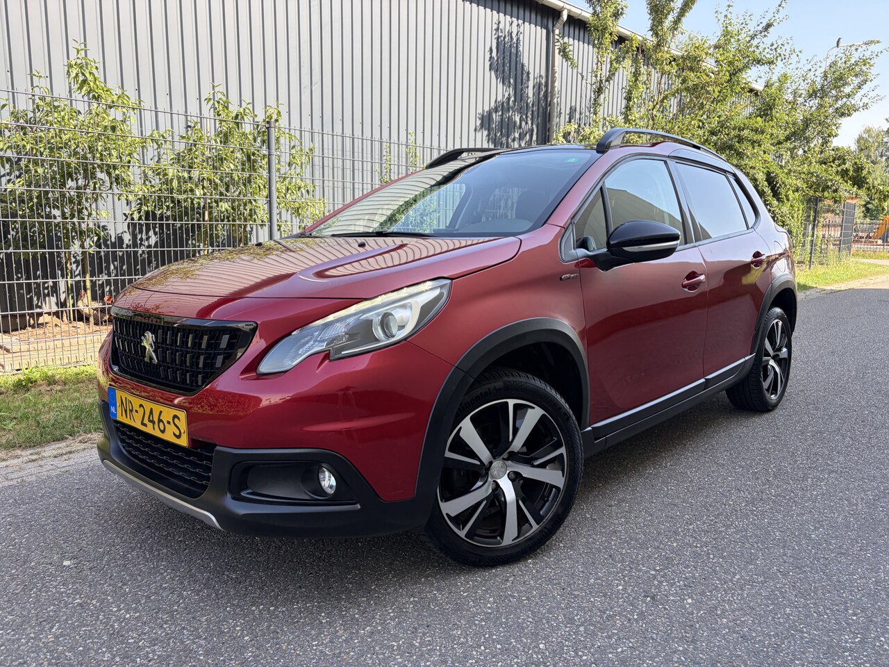 Peugeot 2008 - 1.2 PureTech GT-line / NAVI / CRUISE / CLIMATE / HALF LEER / 132dkm! NAP! - AutoWereld.nl
