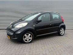 Peugeot 107 - 1.0-12V XR NIEUWE APK