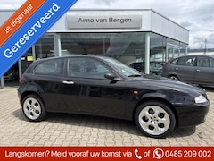 Alfa Romeo 147 - 2.0 T.Spark Distinctive, climatronic, auto afkomstig van de 1e eigenaar