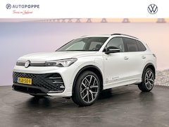 Volkswagen Tiguan - R-Line Edition Plug in Hybride 204 pk Black Style Pakket