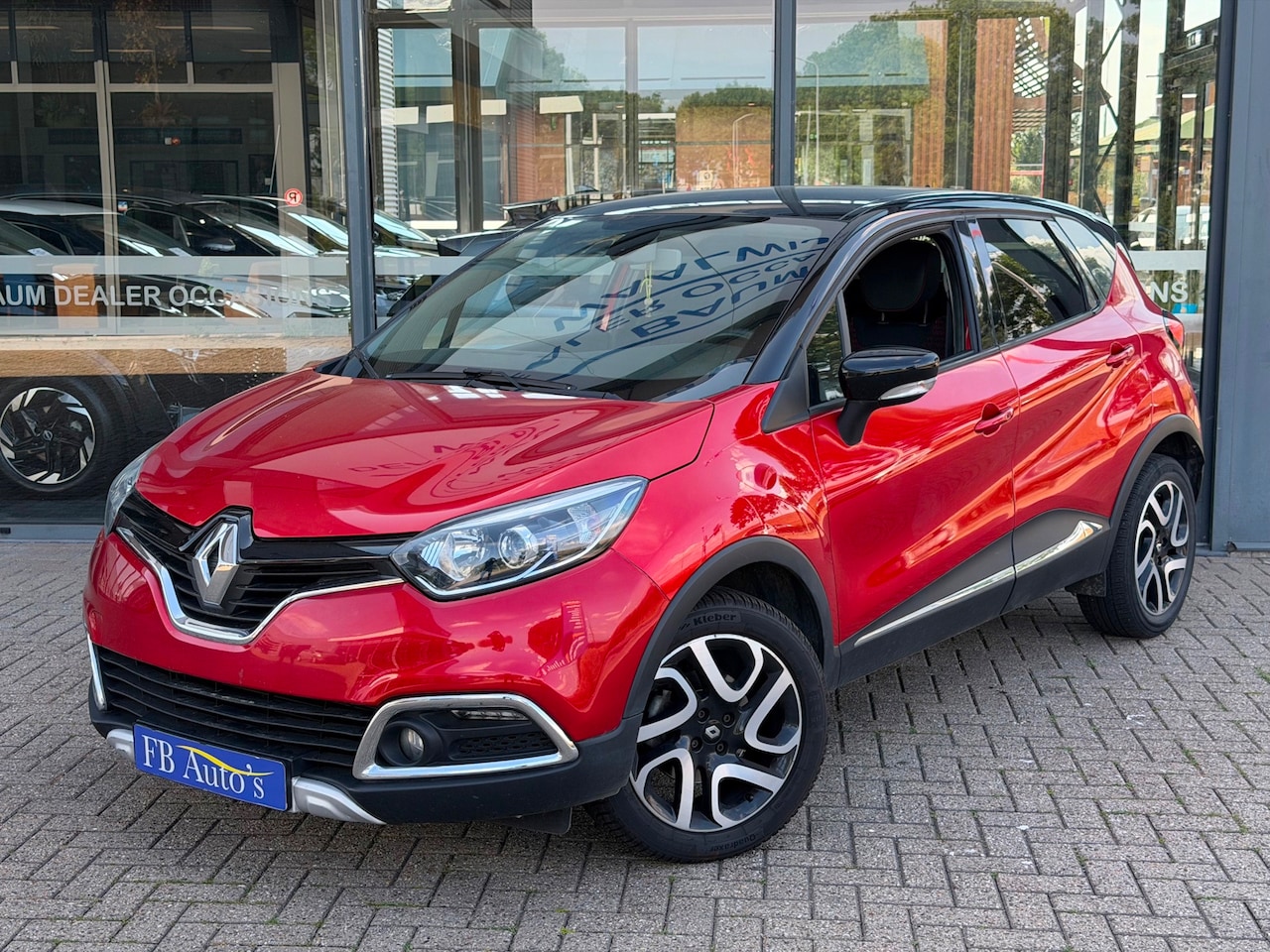 Renault Captur - 1.2 TCe Wave Airco Navi Leer Lmv Automaat - AutoWereld.nl