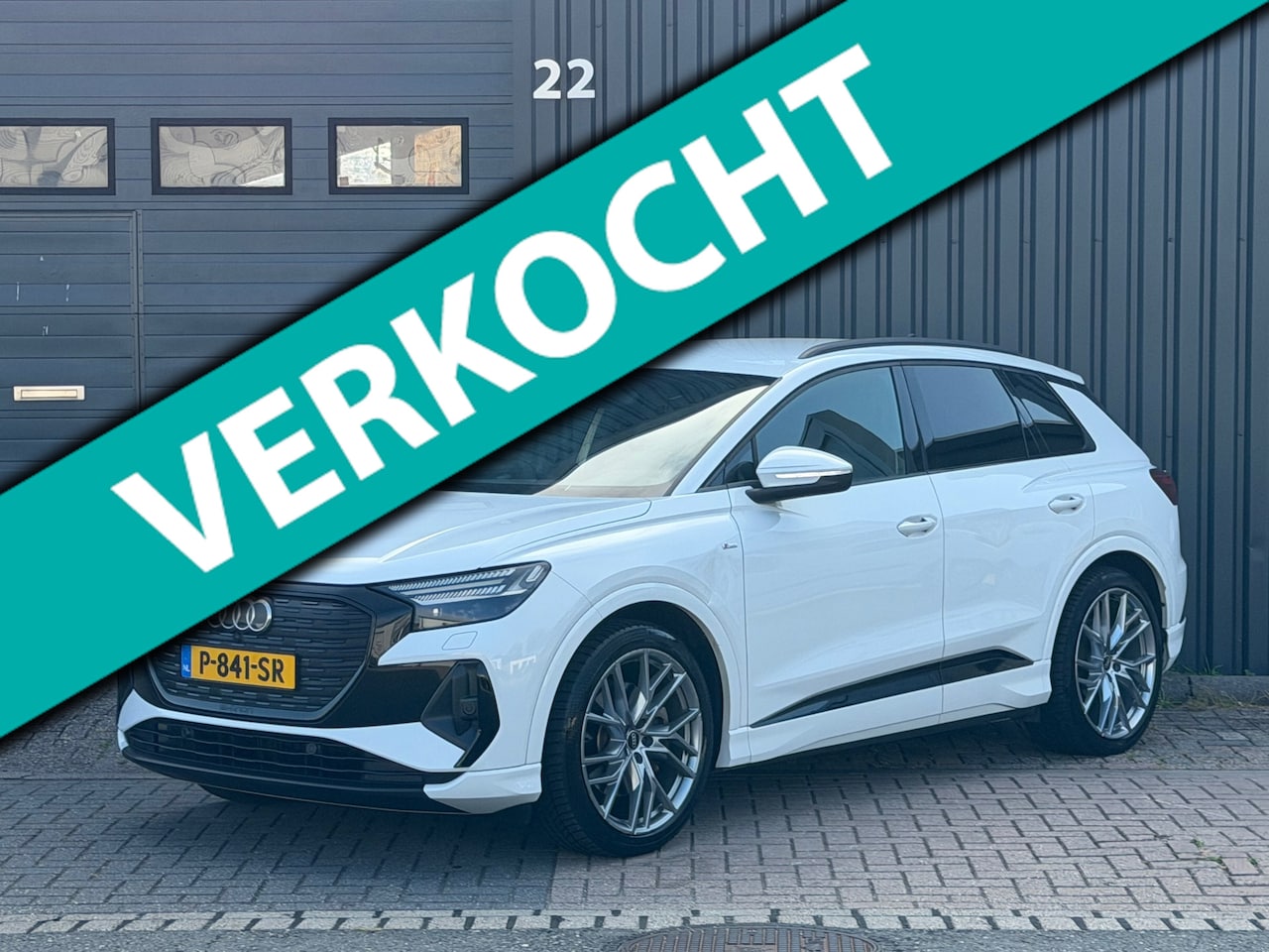 Audi Q4 e-tron - 40 Launch edition S Competition 77 kWh|WEEKACTIE|Soh 93%|ACC|Matrix|Warmtepomp|Cam - AutoWereld.nl