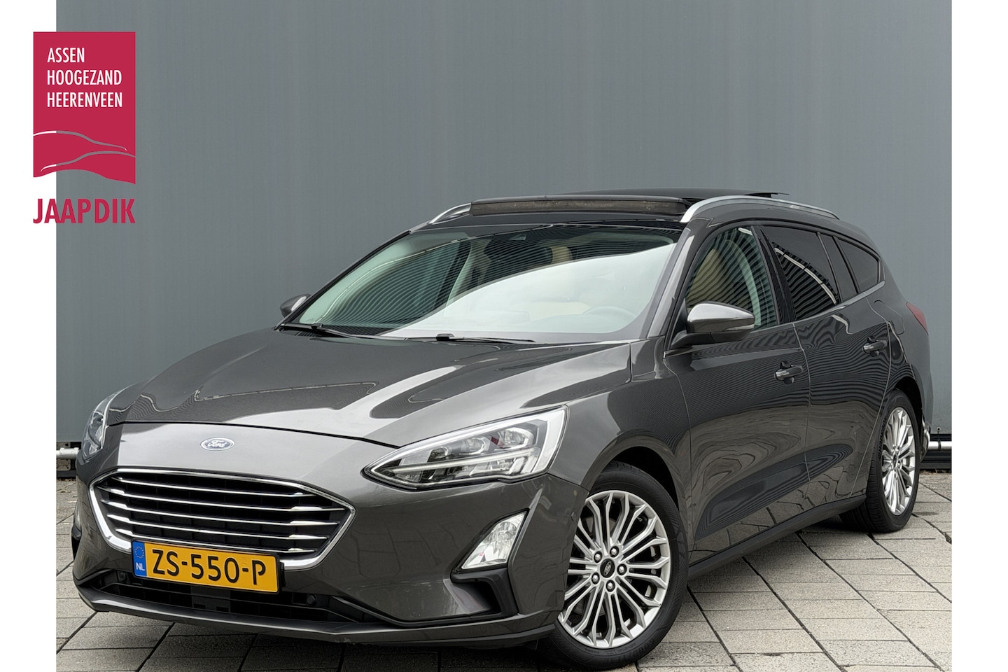 Ford Focus Wagon - BWJ 2019 | 1.0T 126PK Titanium Bus AUTOMAAT | TREKHAAK | PANO DAK | LEER | LED | NAVI | CL - AutoWereld.nl