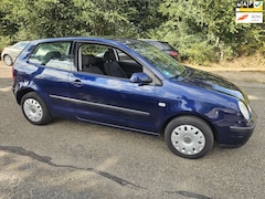 Volkswagen Polo - 1.4-16V Comfortline AUTOMAAT