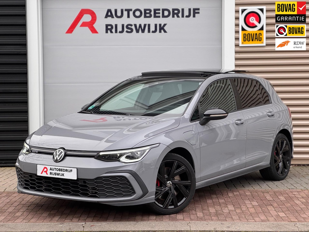 Volkswagen Golf - 1.4 eHybrid GTE Pano/Leer/Camera - AutoWereld.nl