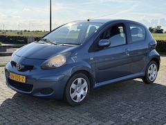 Toyota Aygo - 1.0 Benzine 5 Deurs Airco Elektr. Ramen Onderhouden