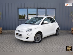 Fiat 500 - 3+1 Icon 42 kWh * Carplay/Android * Camera * SoH 93% * Zeer mooi