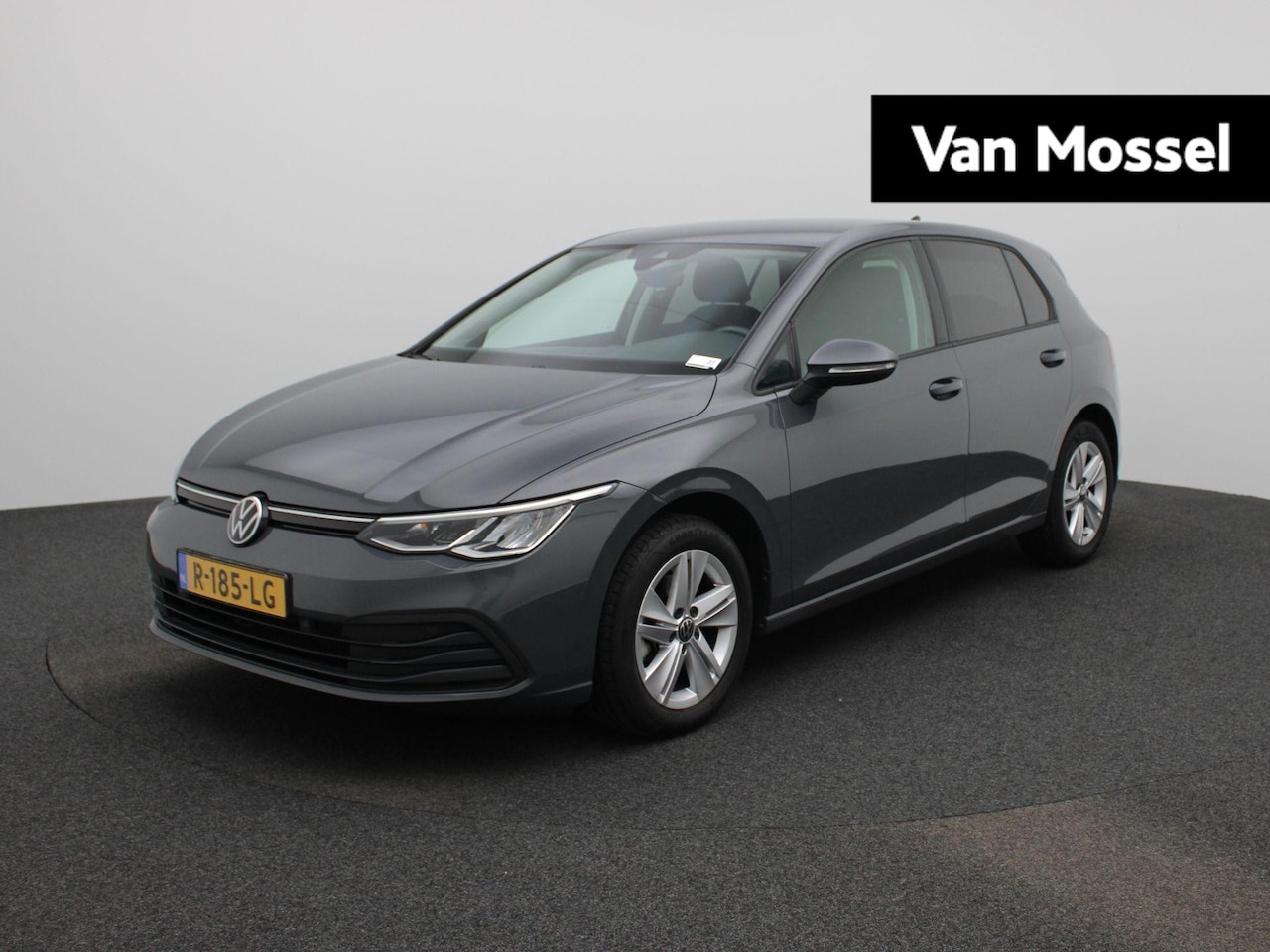 Volkswagen Golf - 1.0 TSI Life | Navigatie | Apple Carplay / Android Auto | Climate Control | Parkeersensore - AutoWereld.nl
