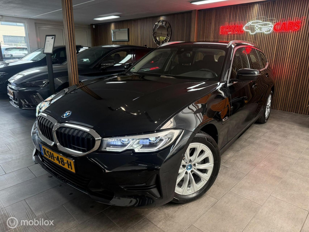 BMW 3-serie Touring - 320e|Clima|Carplay|Nieuw staat! - AutoWereld.nl