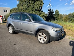 BMW X3 - 2.0i Introduction BJ 2006 AIRCO NAVI APK GEKEURD
