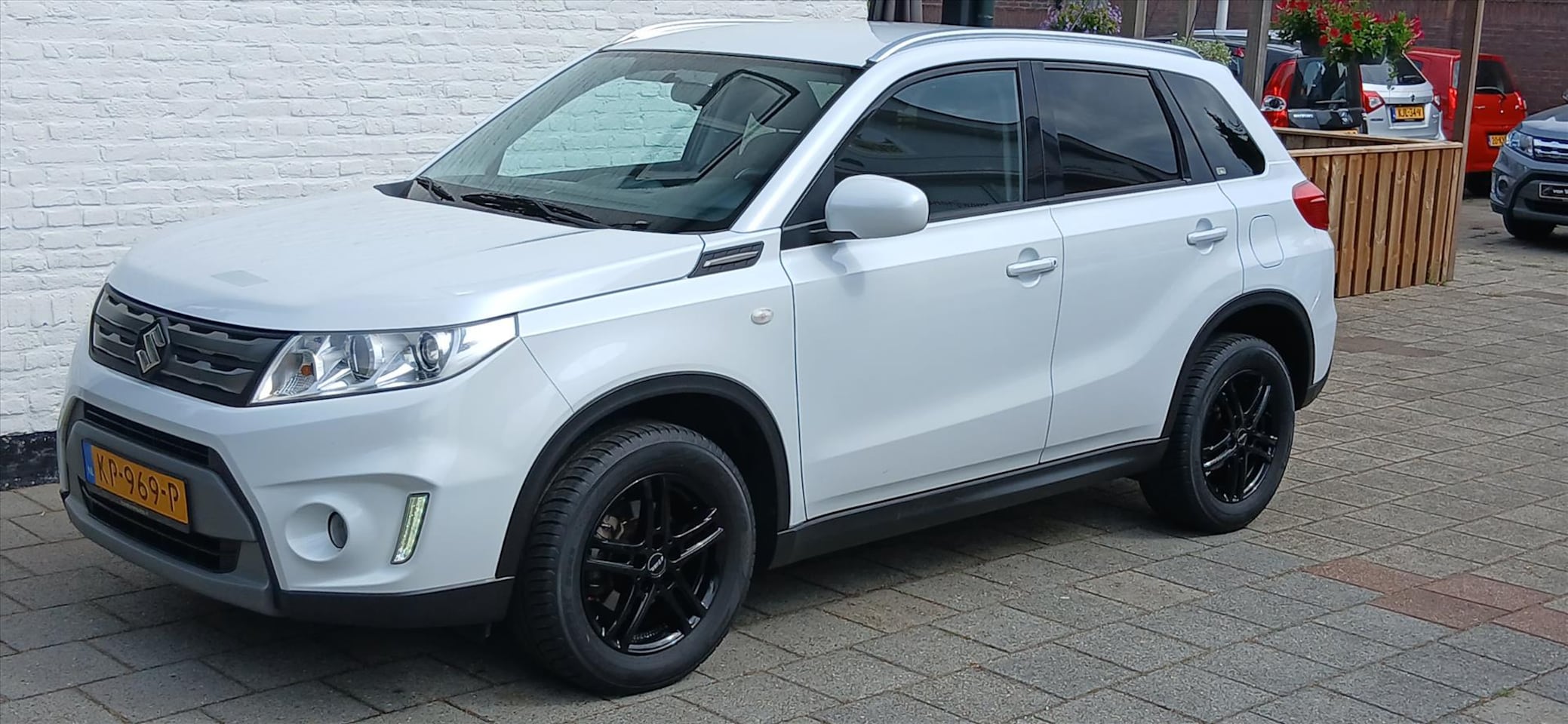 Suzuki Vitara - 1.6 vvt exclusive clima trekhaak nl auto - AutoWereld.nl