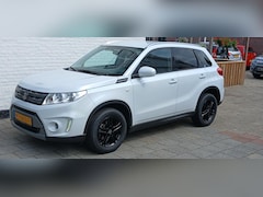 Suzuki Vitara - 1.6 vvt exclusive clima trekhaak nl auto