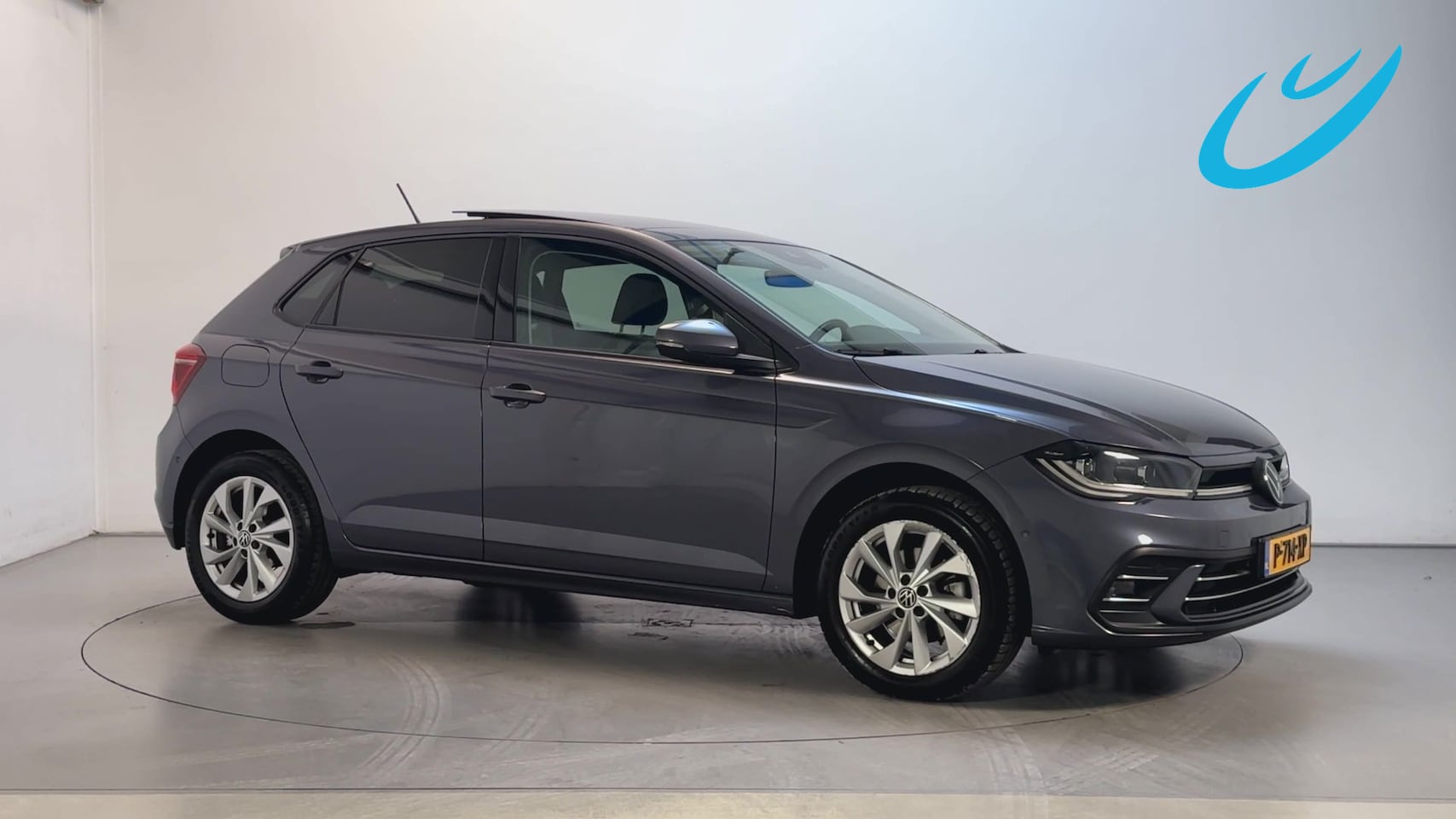 Volkswagen Polo - 1.0 TSI 110pk DSG Style Panoramadak Stoelverwarming Camera LED DAB+ - AutoWereld.nl
