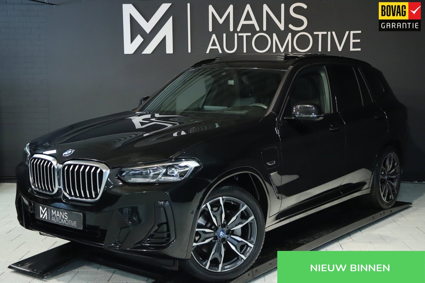 BMW X3 - XDrive30e M Sport / PANO / HUD / MEMORY / 360 / KEYLESS / STOELVERW - AutoWereld.nl