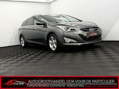 Hyundai i40 Wagon - 1.6 GDI Blue Business Edition Camera, Navi, Keyless start, Cruise control, Verstelbare sto