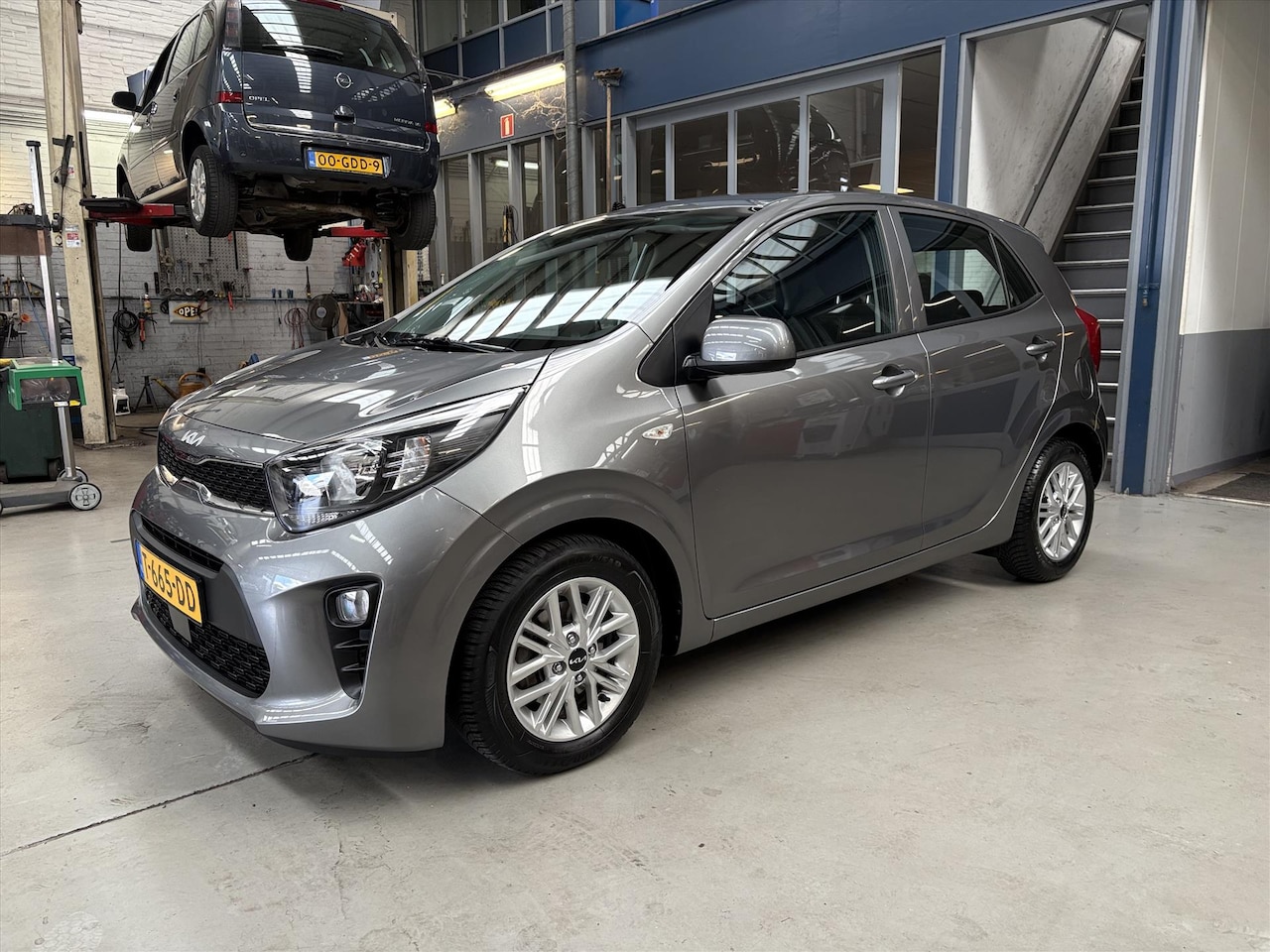 Kia Picanto - 1.0 DPi AMT 67pk 4-zits DynamicLine | Apple carplay / Android auto | Airco | Camera | Crui - AutoWereld.nl