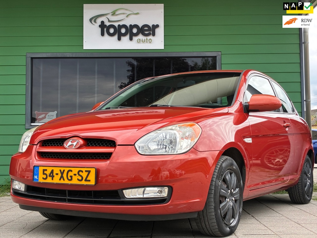 Hyundai Accent - 1.4i Dynamic First Edition|1e Eigenaar|Airco|Elektr.ramen|Trekhaak|Nieuwe APK|NAP| - AutoWereld.nl