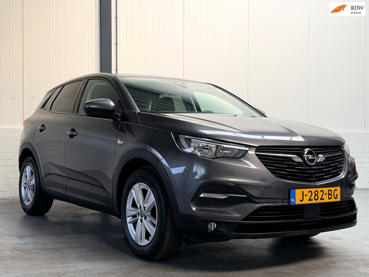 Opel Grandland X - 1.2 Turbo Business +|Riem V.V.|Trekhaak - AutoWereld.nl