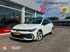 Volkswagen Golf - 1.5 eHybrid GTE|BlackStyle|IQ Light|360camera|Stoelverw|Ambient|Bergamo Velgen|