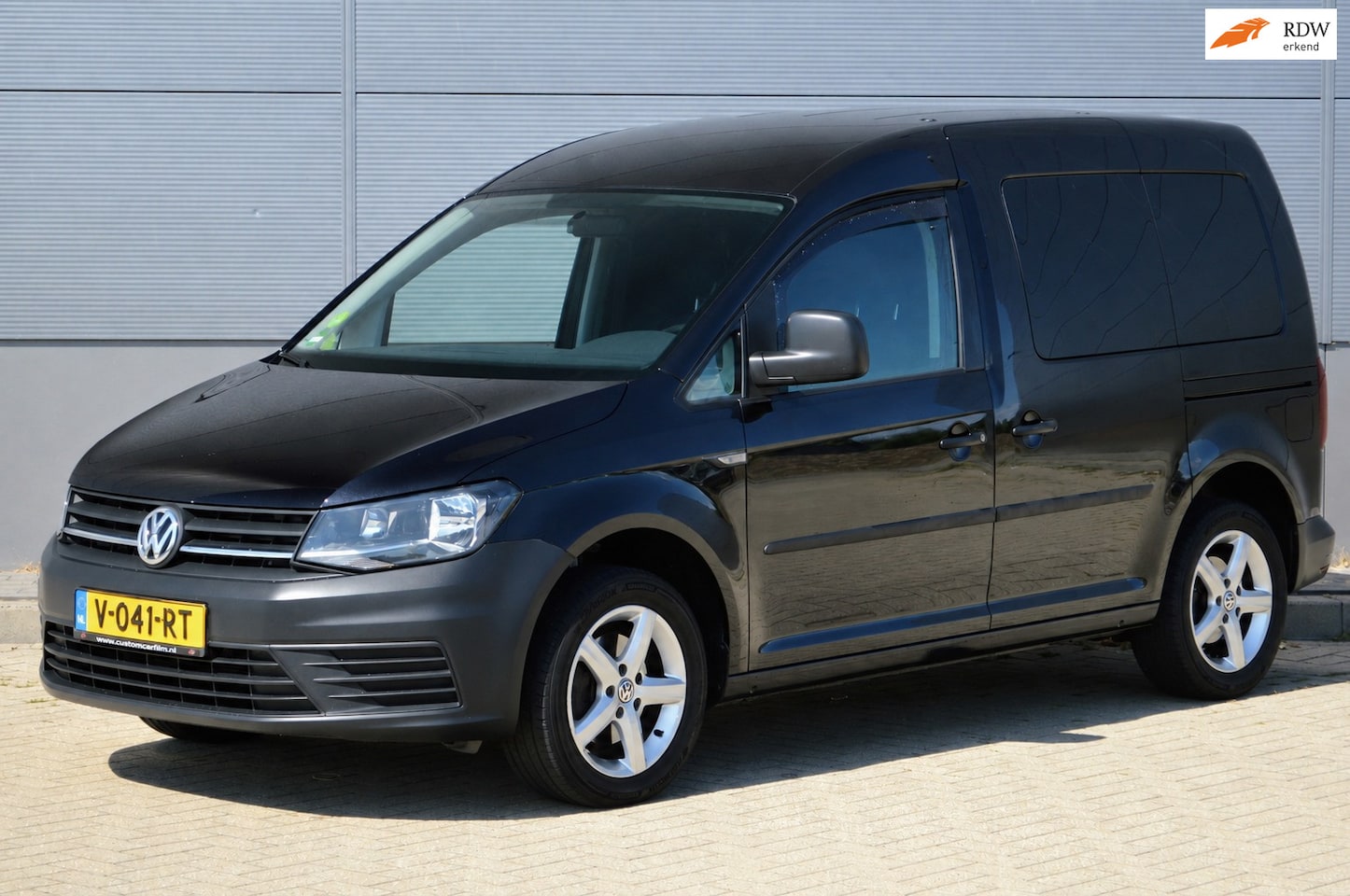 Volkswagen Caddy - 1.6 TDI L1H1 BMT Comfortline 1.6 TDI L1H1 BMT Comfortline - AutoWereld.nl
