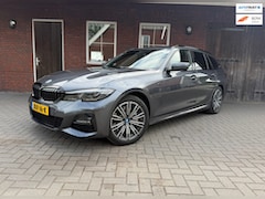 BMW 3-serie Touring - 330e Business Edition Plus | Pano| Leder| Trekhaak| M sport