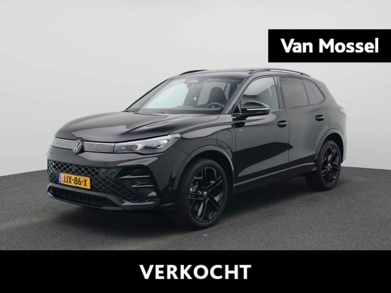 Volkswagen Tiguan - 1.5 eHybrid R-Line Edition 204 PK| Origineel Nederlands | Trekhaak | Panoramadak | 360 Cam - AutoWereld.nl