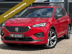 SEAT Tarraco - 1.4 TSI e-Hybrid PHEV FR Panoramadak ACC Full Option 1800KG Trekgewicht Garantie