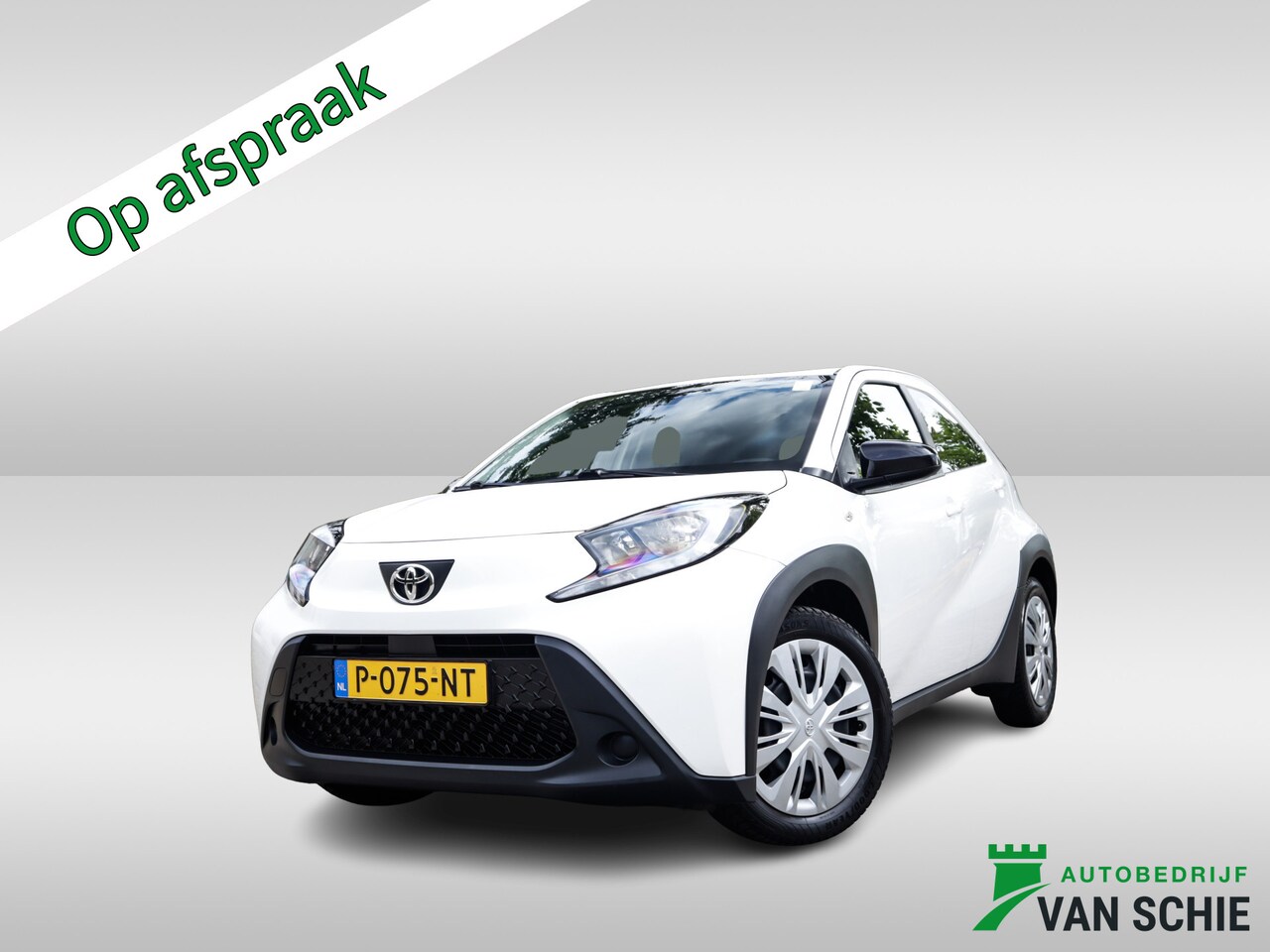 Toyota Aygo X - 1.0 VVT-i MT Play 1e-Eig. & Keurig-Onderh. BOVAG-Garantie. NL-Auto. - AutoWereld.nl