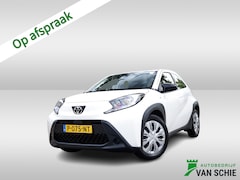 Toyota Aygo X - 1.0 VVT-i MT Play 1e-Eig. & Keurig-Onderh. BOVAG-Garantie. NL-Auto