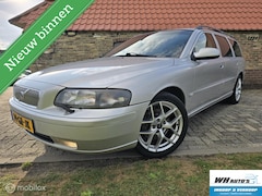 Volvo V70 - 2.3 T-5 Automaat 250 pk Loopt super