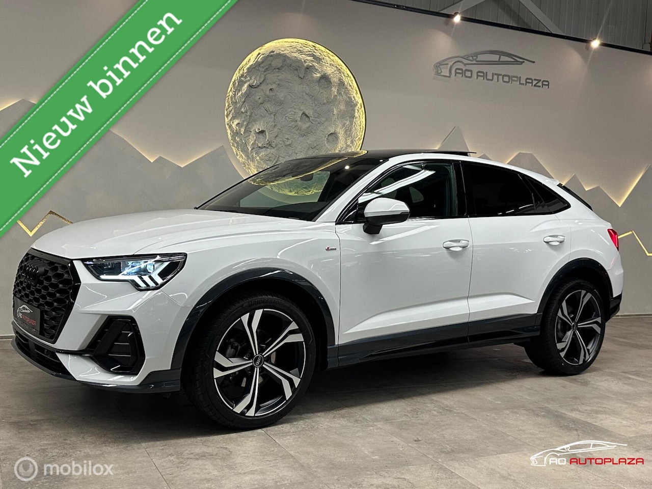 Audi Q3 Sportback - 35 TFSI 3x S-Line Panorama/Sonos/Keyless - AutoWereld.nl