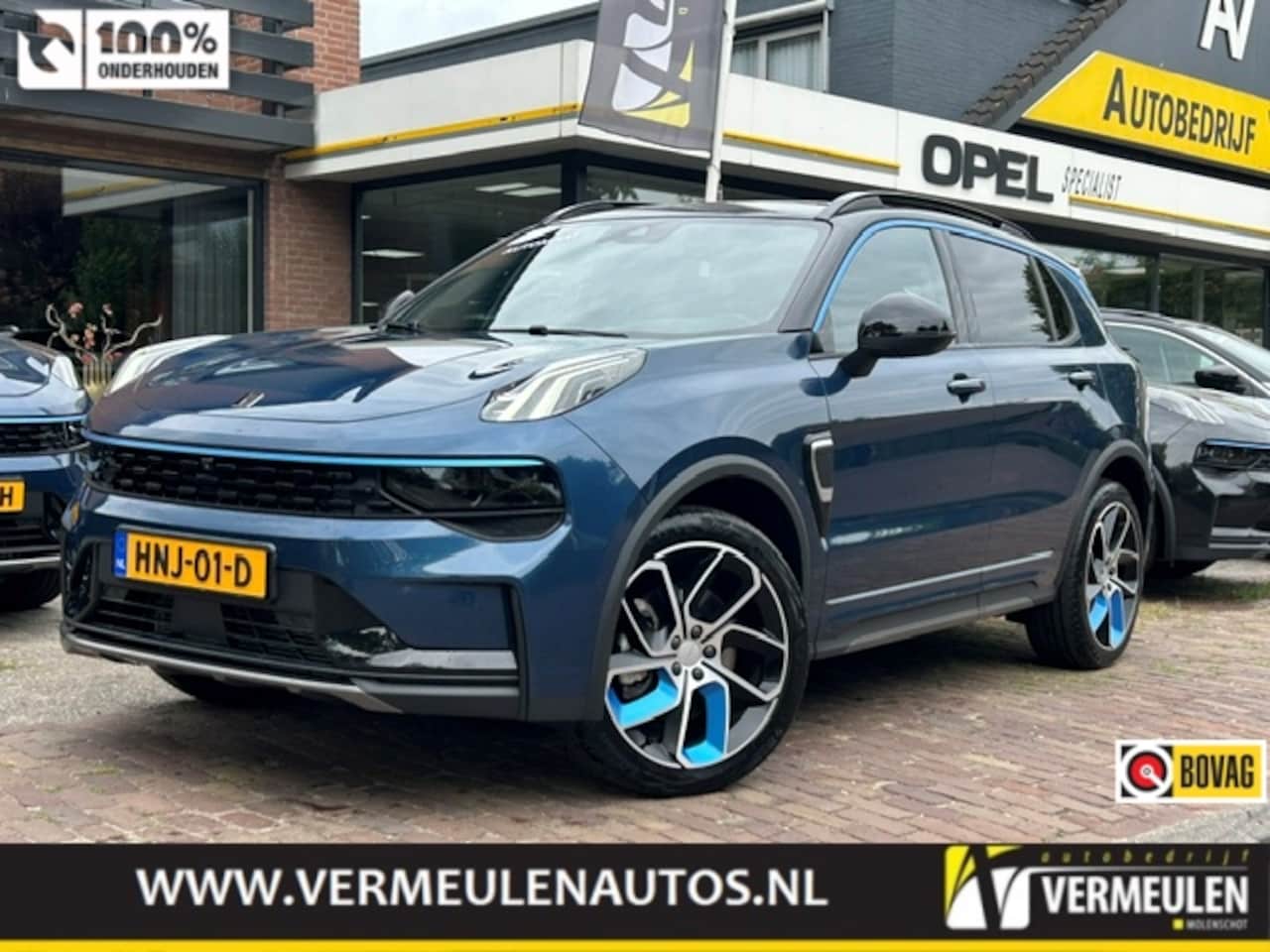 Lynk & Co 01 - 1.5 261PK Plug-in Hybrid Automaat + 20''/ Navi/ Clima/ Ad.Cruise/ Panorama/ Camera/ Trekha - AutoWereld.nl