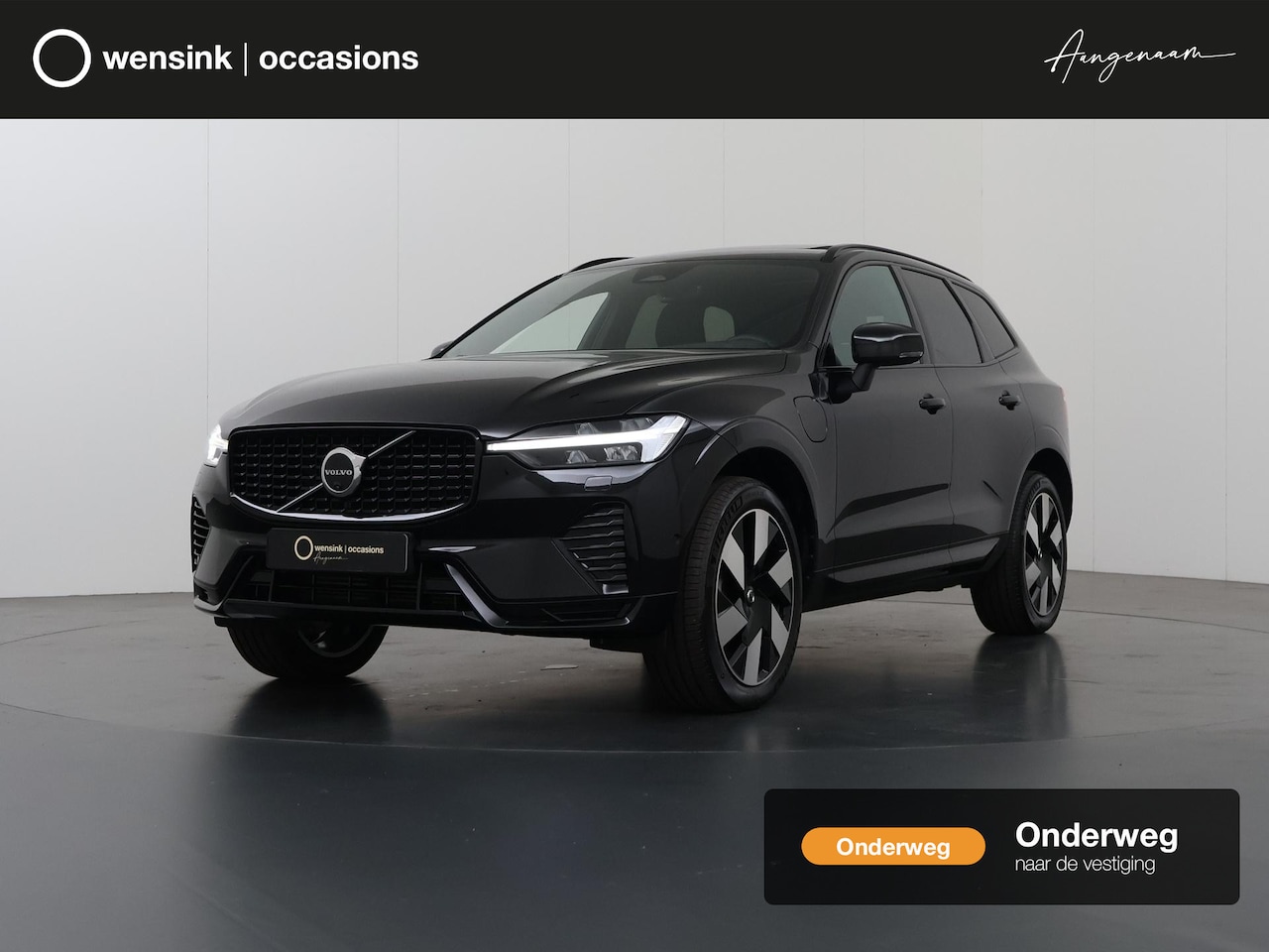 Volvo XC60 - 2.0 T8 Plug-in hybrid AWD Plus Dark Achterbank verwarming | Achteruitrij assistent | Camer - AutoWereld.nl