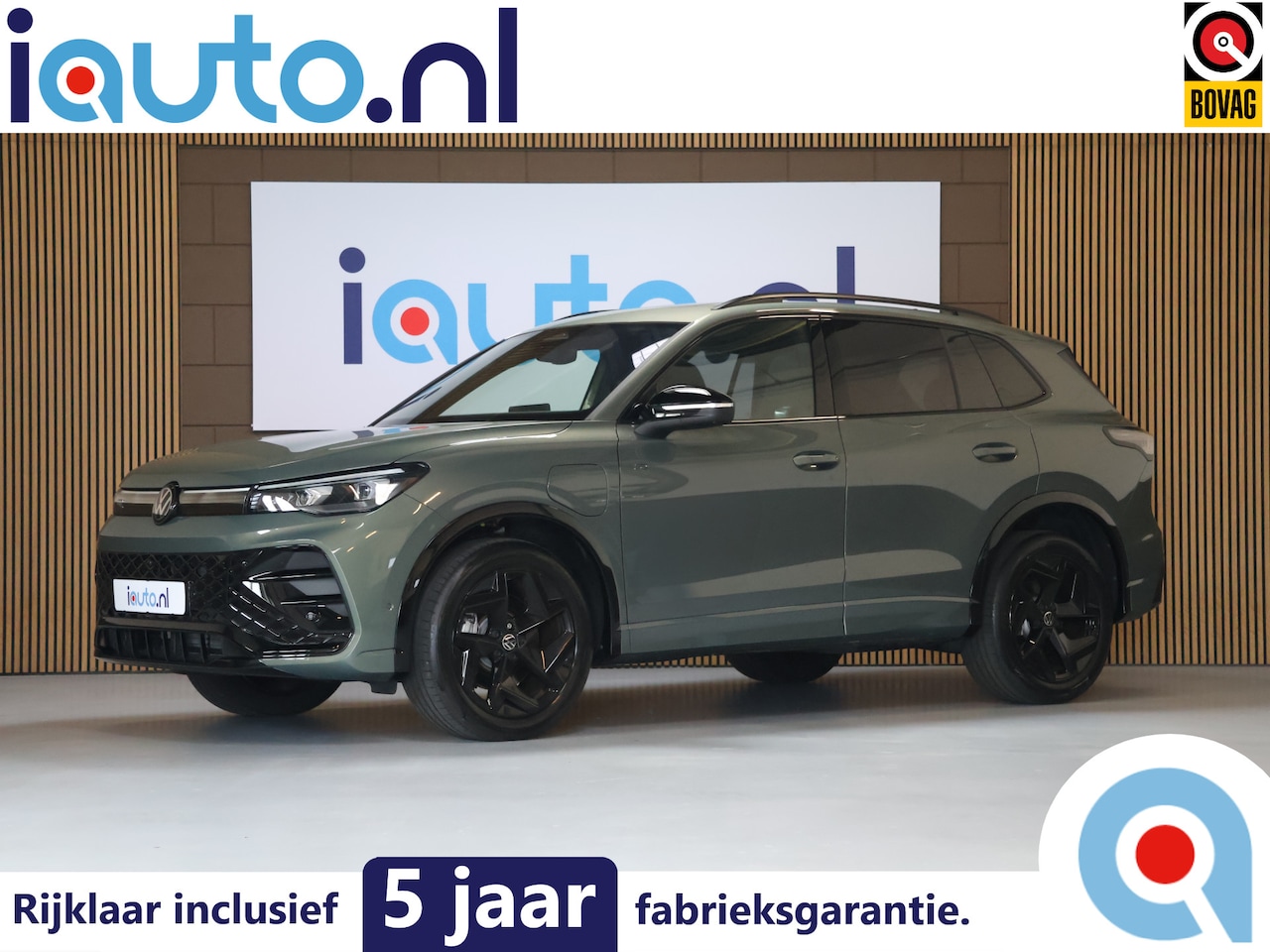 Volkswagen Tiguan - 1.5 eHybrid 272pk R-Line Edition Pano/IQ.Light/Head-up/360/ACC/Trekhaak wegkl./ErgoActive/ - AutoWereld.nl