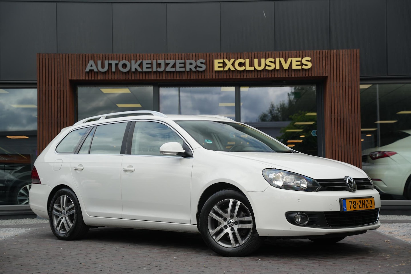 Volkswagen Golf Variant - 1.2 TSI High Executive Line BlueMotion 1.2 TSI High Executive Line BlueMotion - AutoWereld.nl