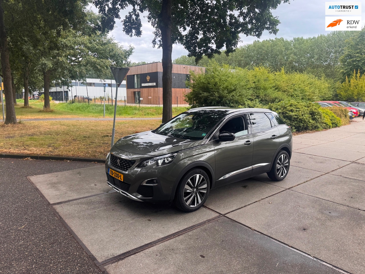 Peugeot 3008 - 1.2 PureTech Blue Lease Premium Navi.Camera.Clima.EX BPM..EX BPM - AutoWereld.nl