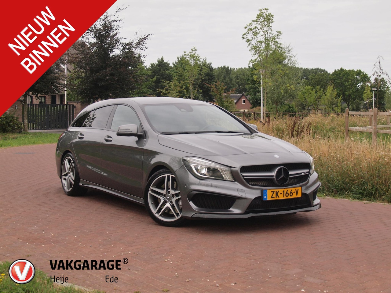 Mercedes-Benz CLA-klasse Shooting Brake - AMG 45 4MATIC | 380 PK | Harman Kardon | Elektrisch bedienbare achterklep | Xenon | - AutoWereld.nl