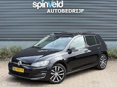 Volkswagen Golf - 1.4 TSI ACT Highline - Pano - Dsg - Navi