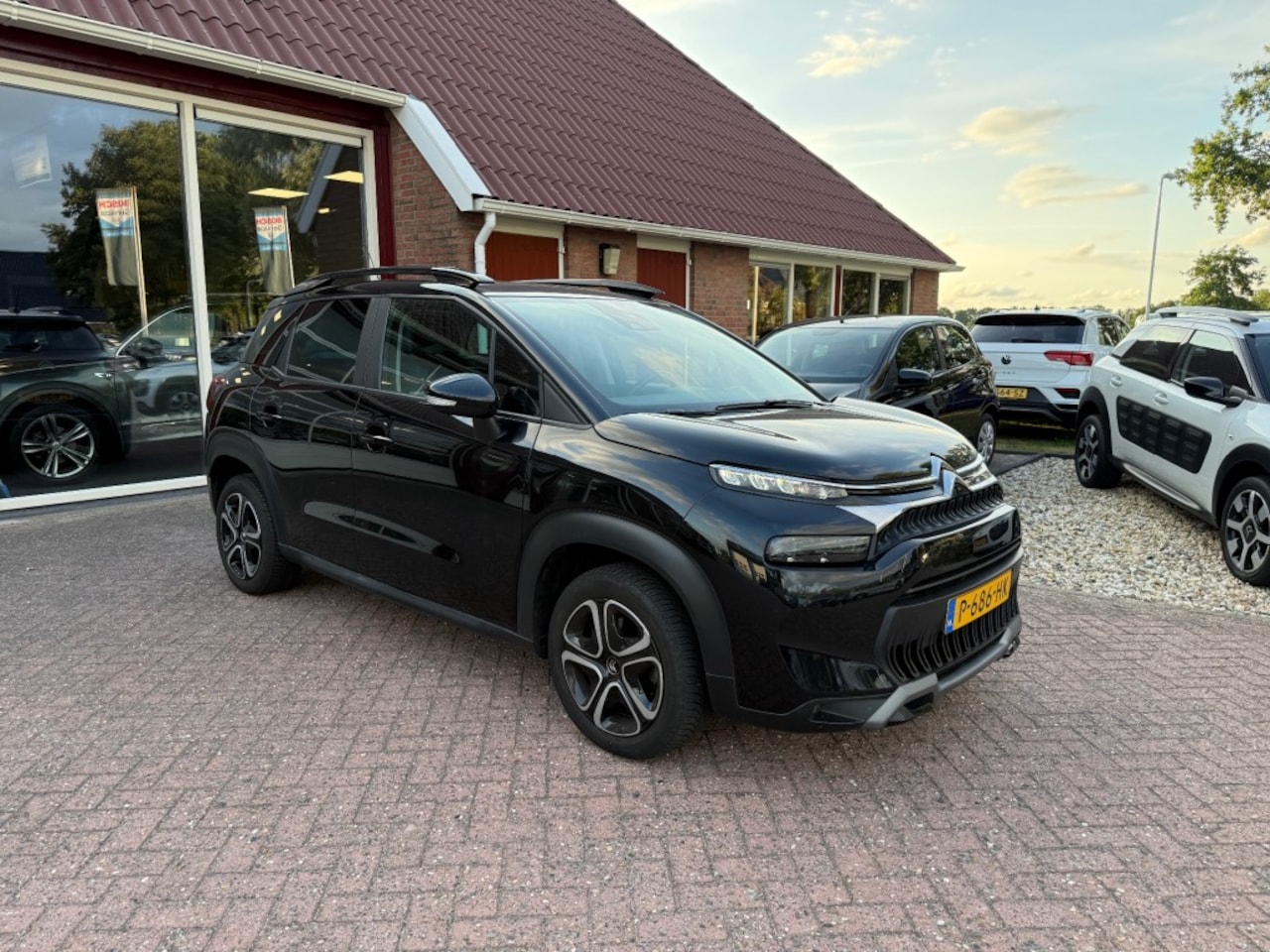 Citroën C3 Aircross - 1.2 PURE TECH SenS FEEL SLECTS 48.896 KM AIRCO/NAVI/TREKHAAK/ENZ. - AutoWereld.nl