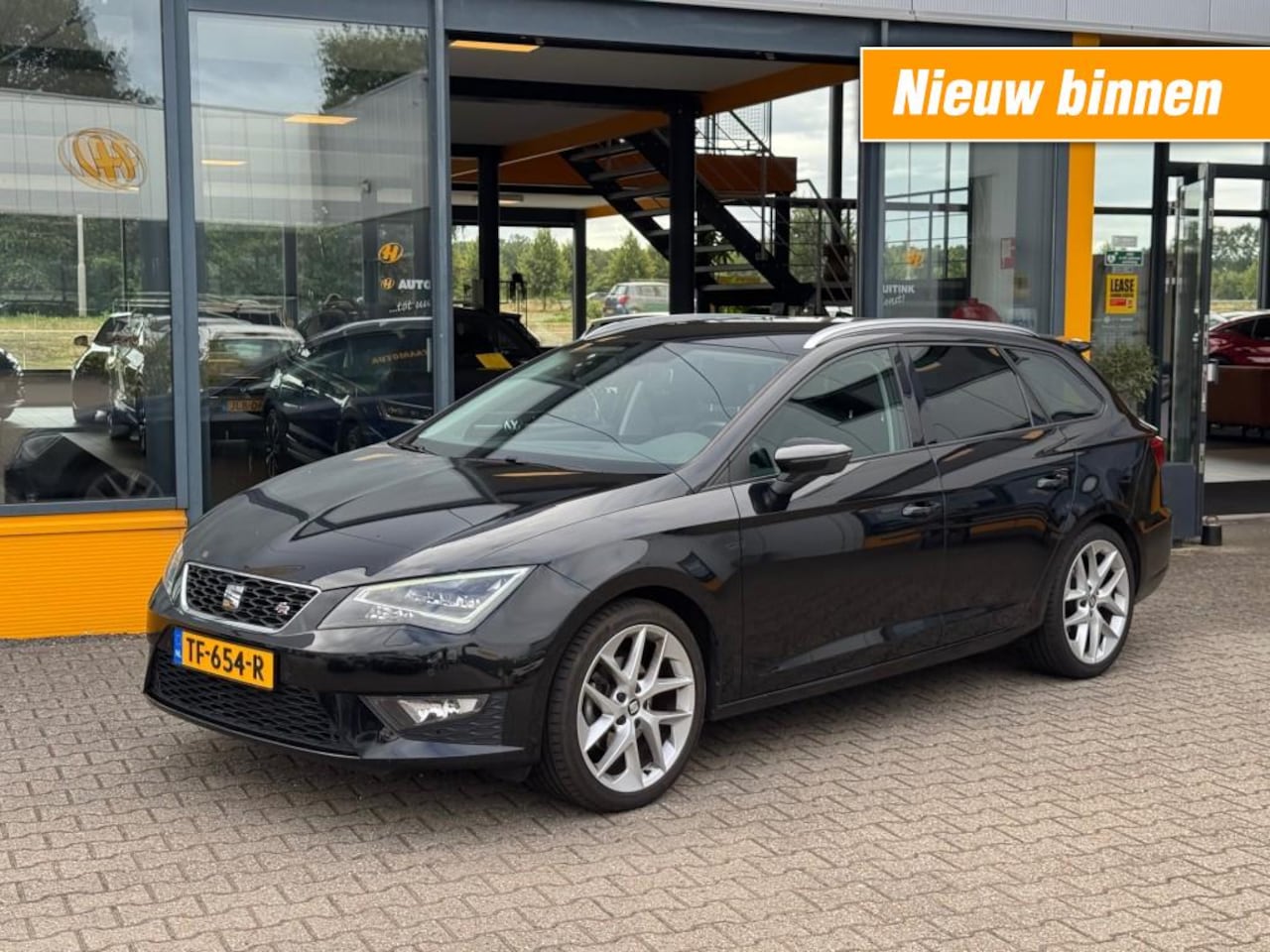 SEAT Leon - 1.4 TSI  FR - Navi - Apple carplay/Android auto - AutoWereld.nl