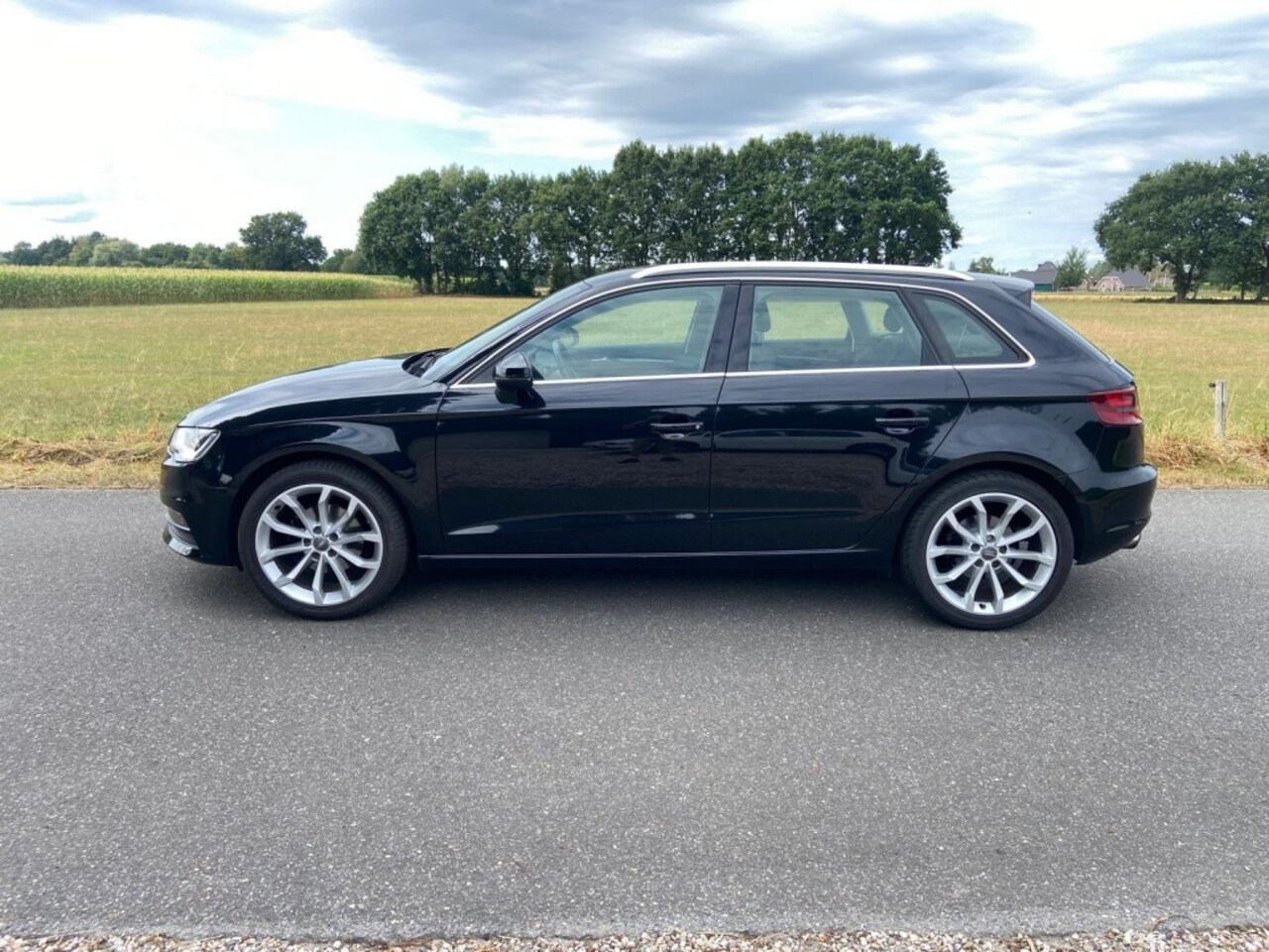 Audi A3 Sportback - SPORTBACK 1.4TFSI  PRO LINE S AMBITION  Nw. Model
