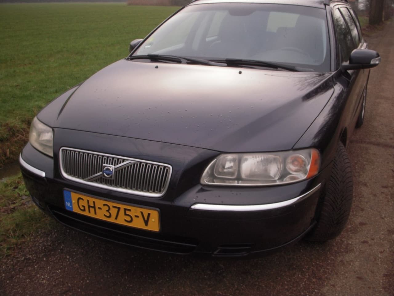 Volvo V70 - 2.4 170 pk  Aut. nog 15xV70 va 2600e - AutoWereld.nl