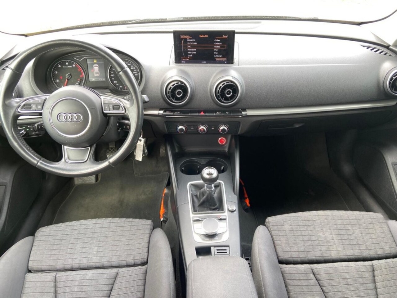 Audi A3 Sportback - SPORTBACK 1.4TFSI  PRO LINE S AMBITION  Nw. Model