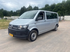 Volkswagen Transporter - Personenbus groepsvervoer 9 persoons uitvoering