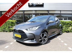 Toyota Yaris - 1.5 Hybrid 115 First Edition | Rijklaar | Trekhaak | Keyless | LED | Camera | Adap.cruise