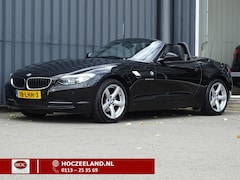 BMW Z4 Roadster - sDrive23i Introduction Automaat | Sportstoelen | Navi | 6 Cilinder