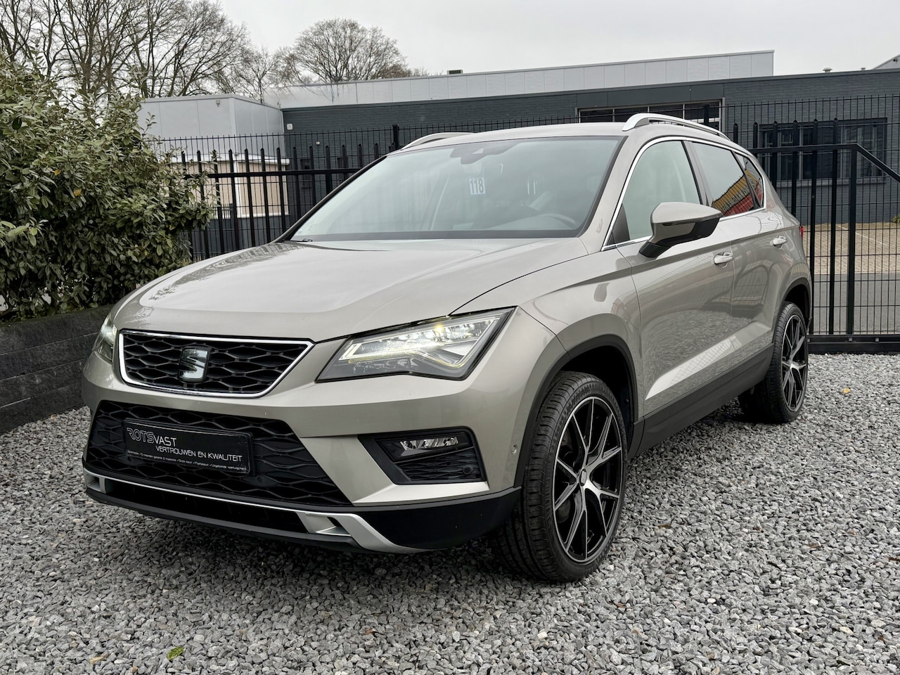 SEAT Ateca - 1.4 EcoTSI Style DSG Nav|Camera|Keyles|ACC|LED! - AutoWereld.nl